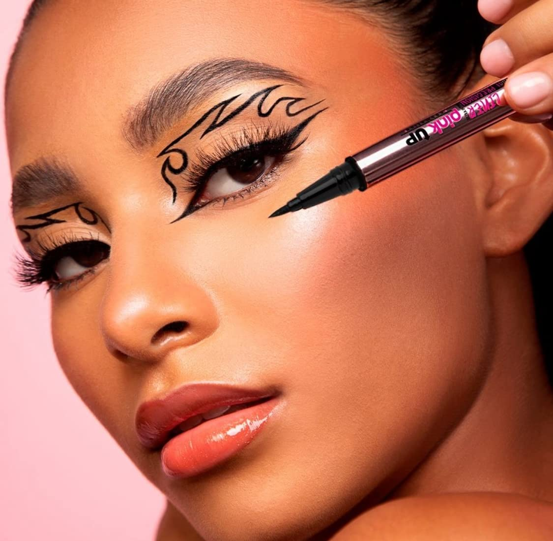 Ultra Fine Eye Liner - Plumón delineador de larga duración - Imagen 2